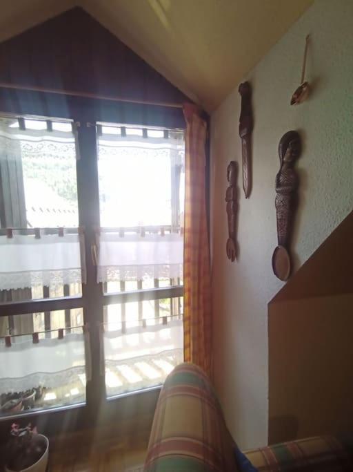 Atico En Pleno Pirineo Apartment El Pueyo de Jaca Bagian luar foto