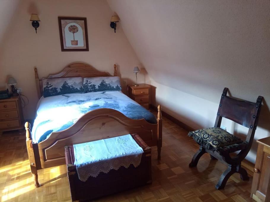 Atico En Pleno Pirineo Apartment El Pueyo de Jaca Bagian luar foto
